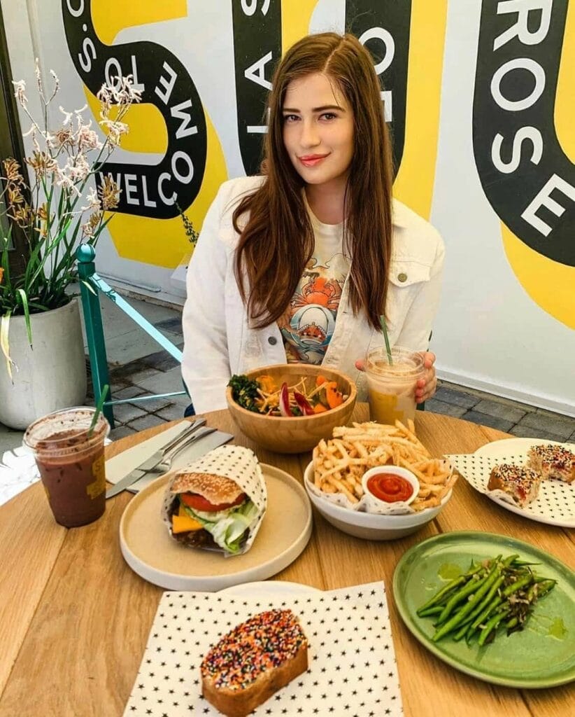 Strings of Life (S.O.L) Café West Hollywood Design District